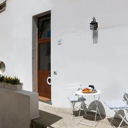 Appartamento Luminoso E Romantico Anyma Massa Lubrense Exterior photo